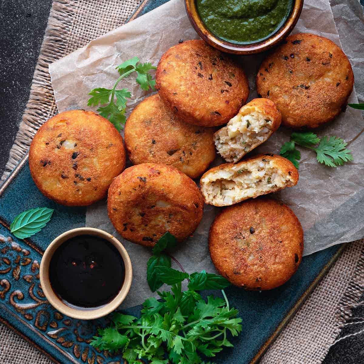 Crispy-Aloo-Tikki-Recipe.jpg